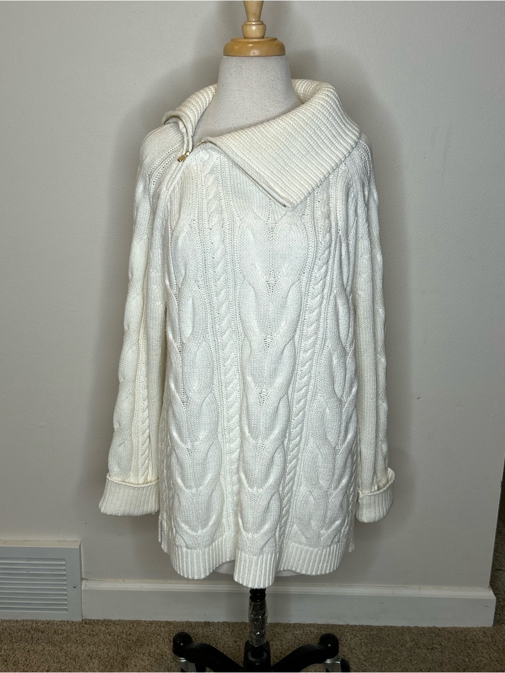 Haven Well Within Cozy Cream Cable Knit Sweater L